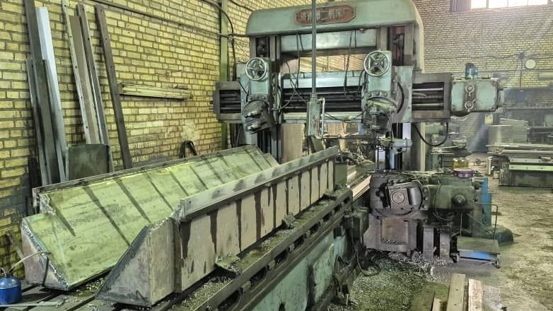 Bending machine Bending machine